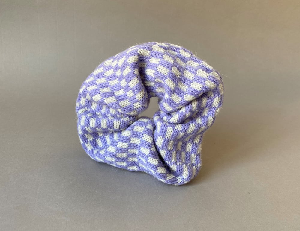 Image of Jacquard scrunchies