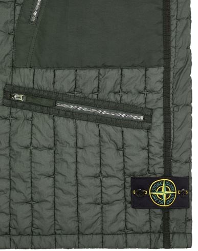 Image of STONE ISLAND G0231 QUILTED NYLON STELLA WITH PRIMALOFT®-TC