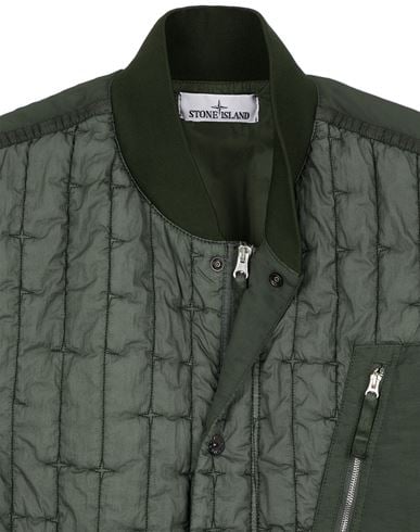 Image of STONE ISLAND G0231 QUILTED NYLON STELLA WITH PRIMALOFT®-TC