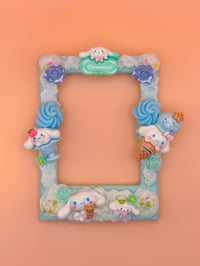 Image 2 of [PRE-ORDER] Cinnamoroll Magnetic Decoden Photocard Frame 