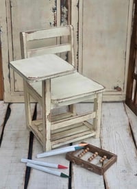 PRE-ORDER School desk / table creme vintage