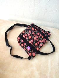 Image 3 of Bolso ALBAICÍN GRANADAS NEGRO