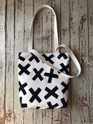 Image of TOTE - XXX