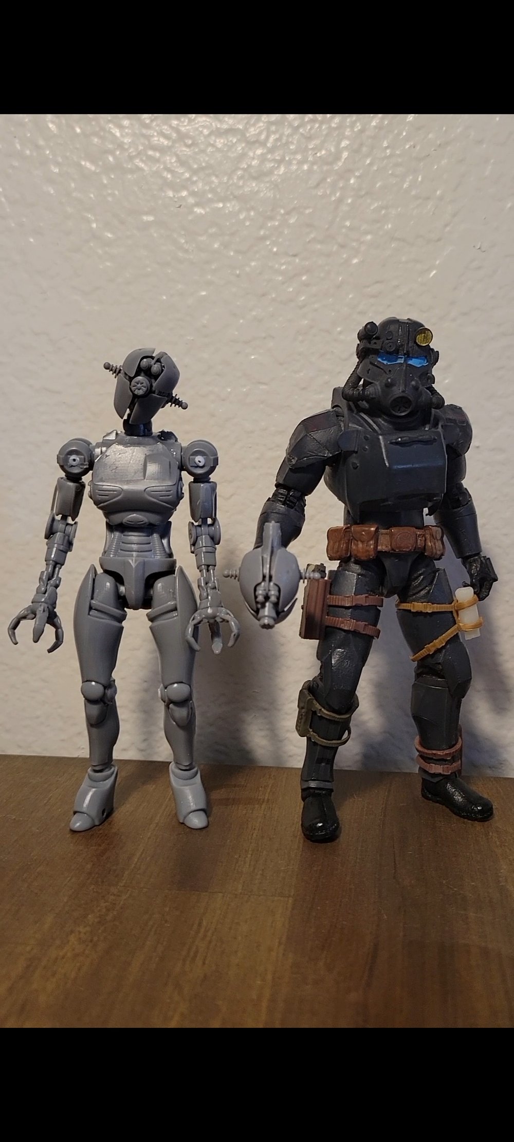 Fallout robots