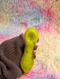 Image 1 of 420 Neon Yellow Freezable Glitter Glass Pipe