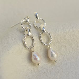 Image of ANNIE SILVER EARRINGS