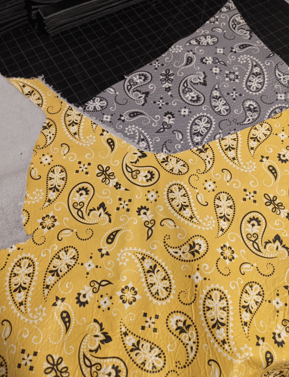 Handkerchief-print leather