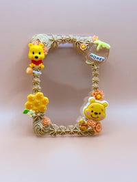 Image 1 of Pooh Magnetic Decoden Photocard Frame