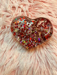 Image 1 of Freezable Thick Heart Glitter Glass Pipe  Thick Glass Pipe   Color Changing Pipe