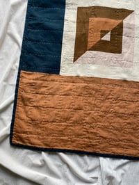 Image 4 of Half Forgotten Dream Quilt