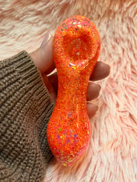 Image 9 of Girly Tangerine Freezable Glitter Glass Pipe   Color Changing Tobacco Pipe