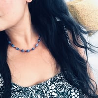 Image 5 of Blue and Red Speckled Teardrop Glass Beaded Choker Necklace