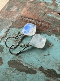 Image 8 of Moonstone earrings/ n