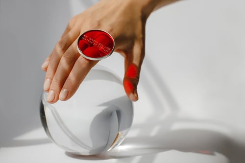 Image of "The Sun illuminates.." silver ring with red acrylic glass 40mm · SOL CUNCTA SUA ·