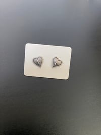 Image 3 of Pendientes Corazón Cruz Plata