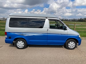 Image of MAZDA BONGO FRIENDEE / FORD FREDA SIDE GRAPHICS