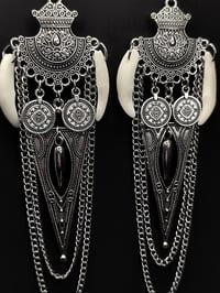 Image 3 of Atréyááh - Witch Earrings