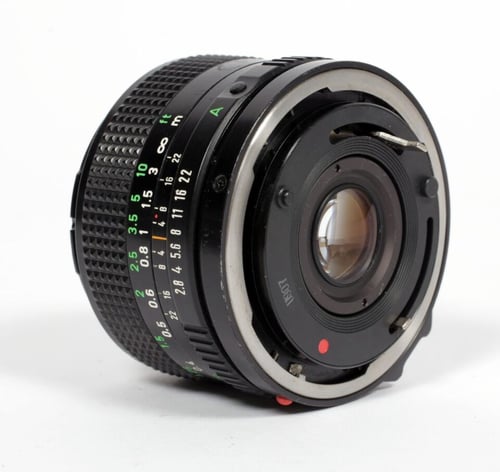 Image of Canon FDn FD 28mm F2.8 wide angle lens for Canon FD mount cameras #9320