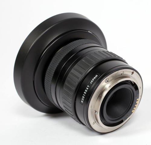 Image of Sigma MC 19-35mm Ultra wide angle zoom lens for Minolta/Sony AF mount #9319