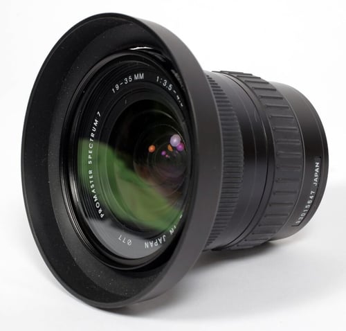 Image of Sigma MC 19-35mm Ultra wide angle zoom lens for Minolta/Sony AF mount #9319