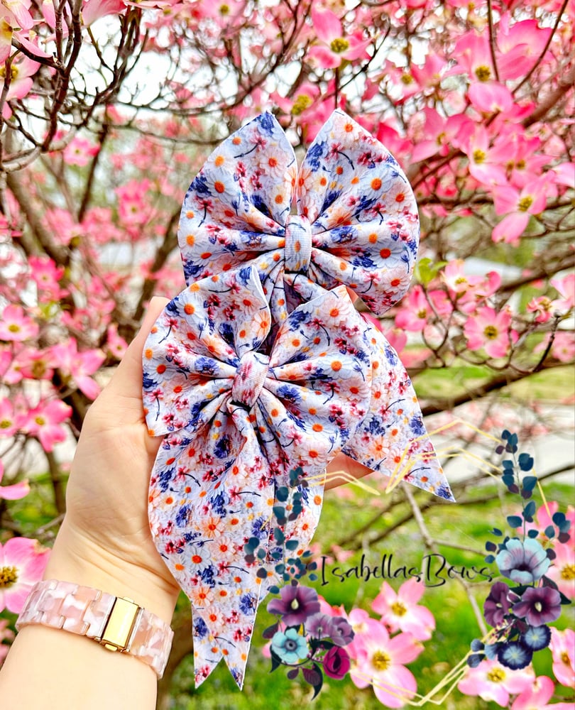 Image of May flower's