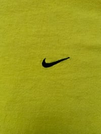 Image 3 of Vintage Nike T-Shirt (M)