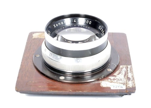 Image of Schneider Xenar 300mm F4.5 lens COATED in barrel on deardorff board #9527