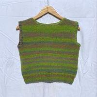 Image 3 of the DAPHNE vest