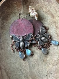 Image 15 of Mariposa earrings/ n1