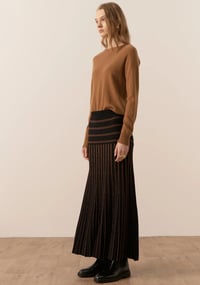 Image 2 of pol cashmere crew toffee