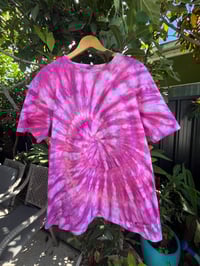 Image 1 of Swirl unisex t-shirt Size L