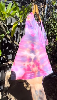 Image 2 of Swirl unisex t-shirt L
