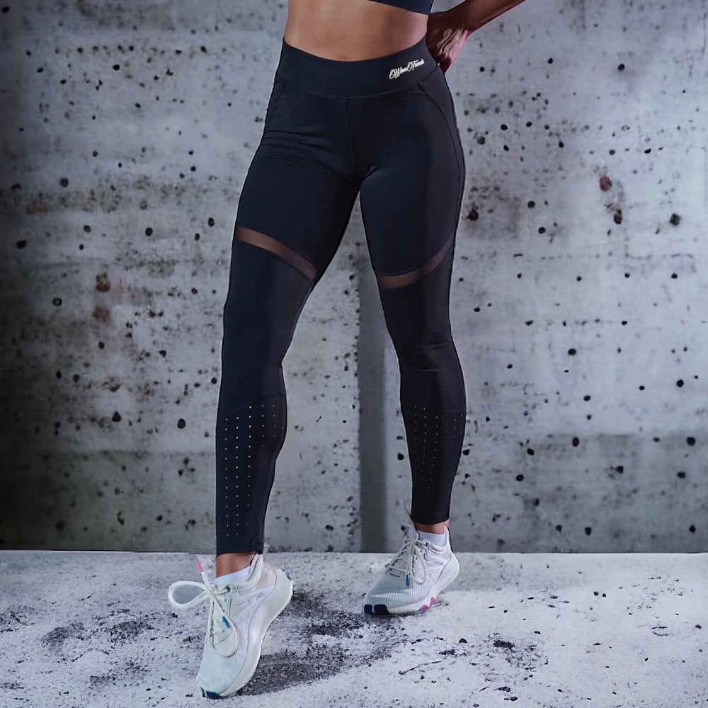 Image of SIGNATURE PANELLED MESH LEGGINGS