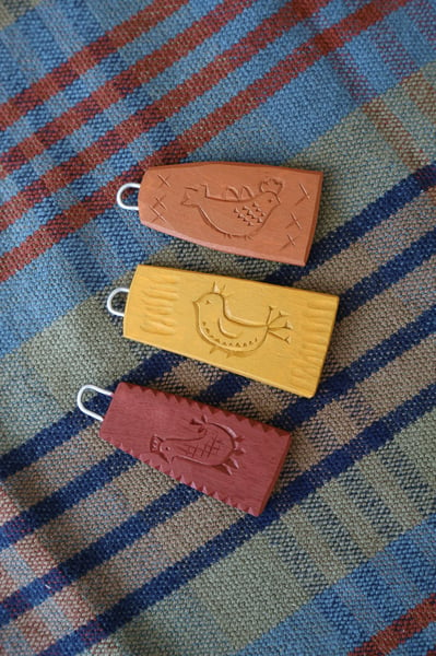 Image of Chip carved chicken keychains