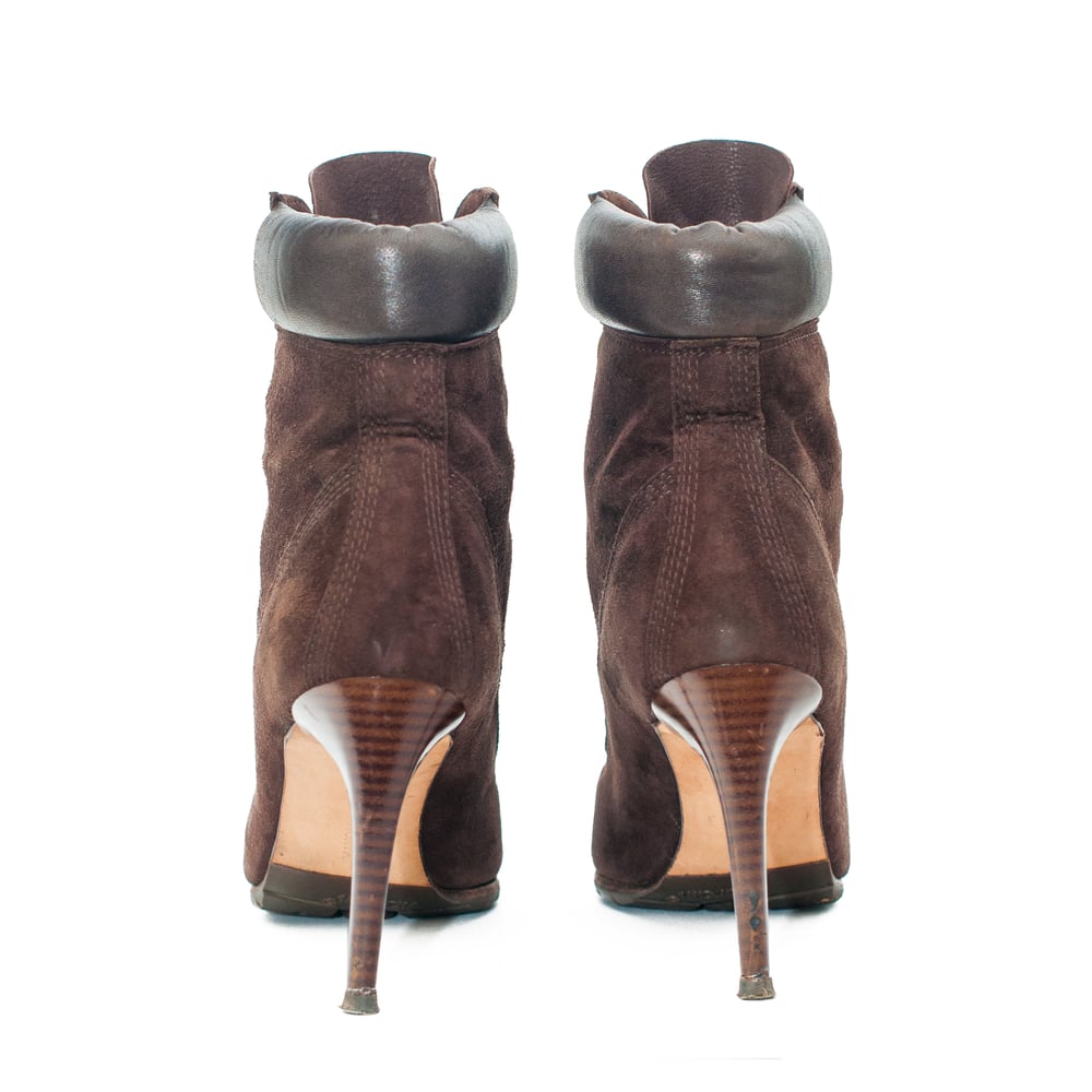 Image of Manolo Blahnik Olkamond Timberland Brown Suede Ankle Boots