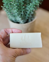 Image 2 of Facial Bar