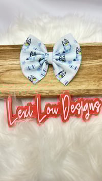 Blue Dog Era Bow