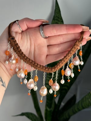 CARNELIAN X PEARL CHOKERS