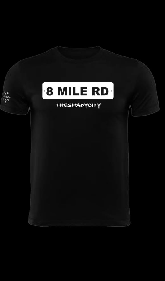 8 MILE RD RESIDENTIAL STREET SIGN T-SHIRT