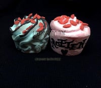 Image 3 of Harley Themed Gift Set Creamy Bath Fizzers Bath Products Harley Quinn Suicide Squad Joker