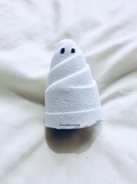 Image 5 of Spooky Gift Set Bath Products Handmade Vegan Bathbomb Soap Halloween 