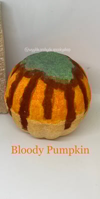 Image 2 of Samhain Spell Gift Set Handmade Vegan Bathbomb Body Scrub Duo Bath Shower Gel Halloween 