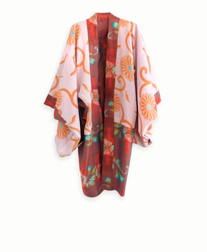 Image of Kort kimono dame af silke i røde nuancer - vendbar