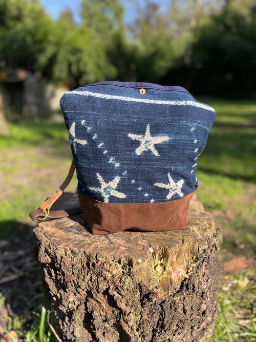 Image of Bucket Bag Mudcloth Stars