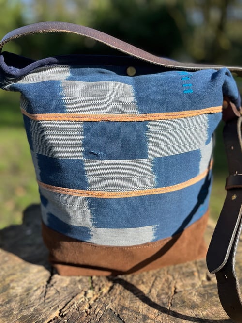 Image of Bucket Bag Mudcloth Stripes