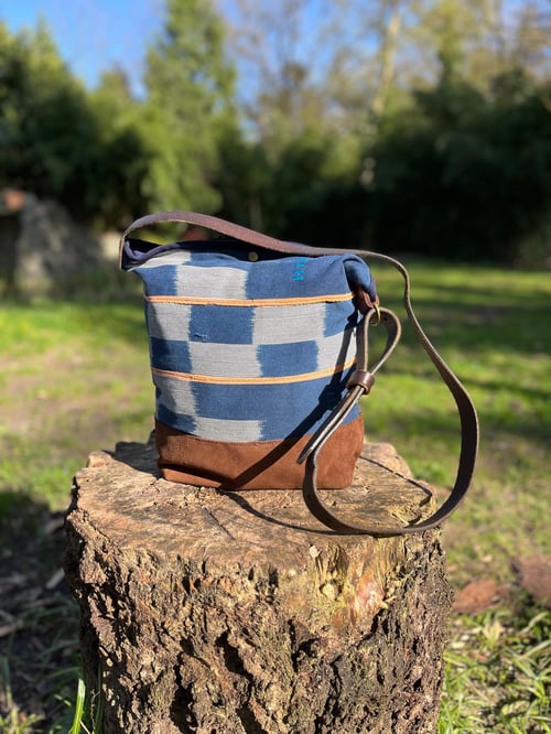 Image of Bucket Bag Mudcloth Stripes