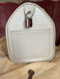 Image 3 of Louis Vuitton Cream Epi Leather Speedy 30