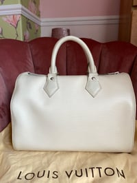 Image 2 of Louis Vuitton Cream Epi Leather Speedy 30