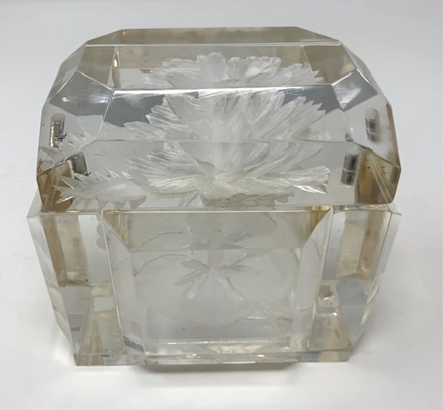 Image of Mini Victorian Lucite Box- Clear with Flowers