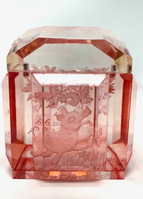 Image of Petite Lucite Box- pink with pigs!